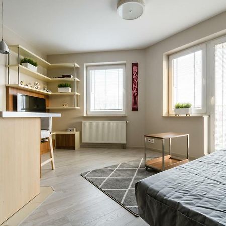 شقة وارسو  في Apartament Ursynow Alternatywy المظهر الخارجي الصورة